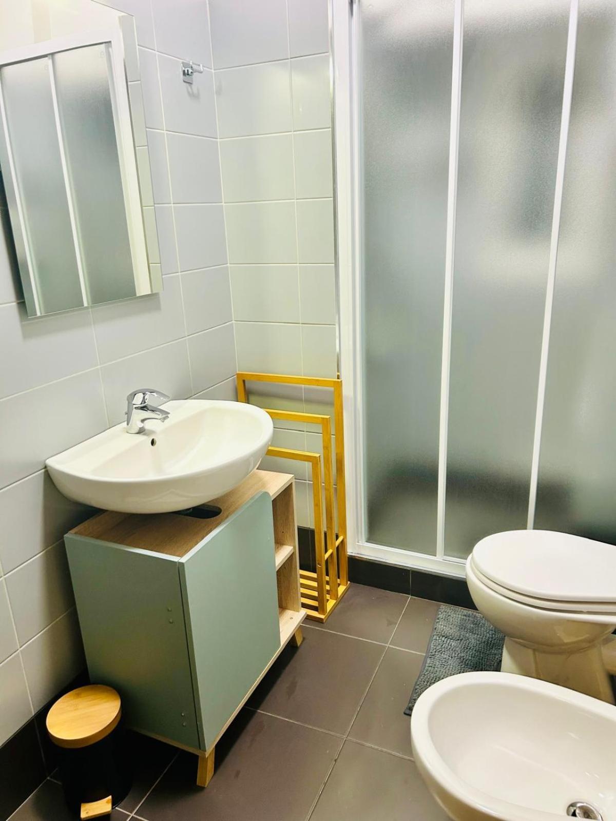 Apartamento Fast Re Roma
